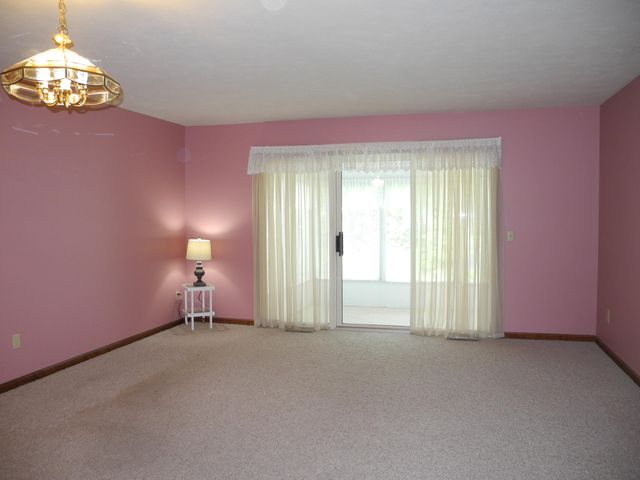 4643 Weston Avenue, Kalamazoo Twp, MI 49006