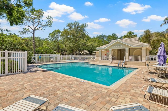 476 SANTA CRUZ PLACE NE C, St Petersburg, FL 33703