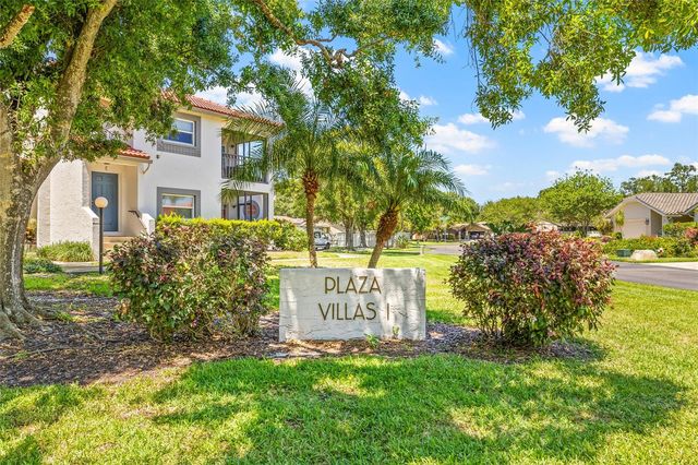 476 SANTA CRUZ PLACE NE C, St Petersburg, FL 33703