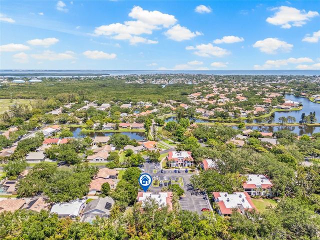 476 SANTA CRUZ PLACE NE C, St Petersburg, FL 33703