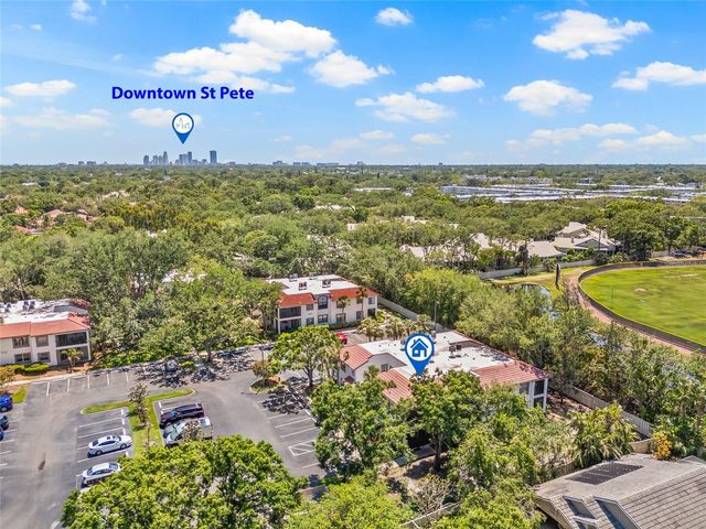 476 SANTA CRUZ PLACE NE C, St Petersburg, FL 33703