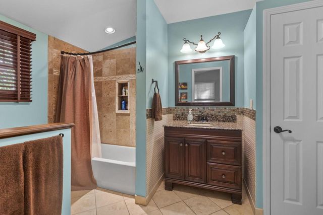 N1549 Bluebird DRIVE, Lake Geneva, WI 53147