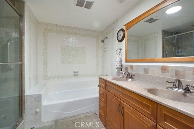 19922 Gloucester, Huntington Beach, CA 92646