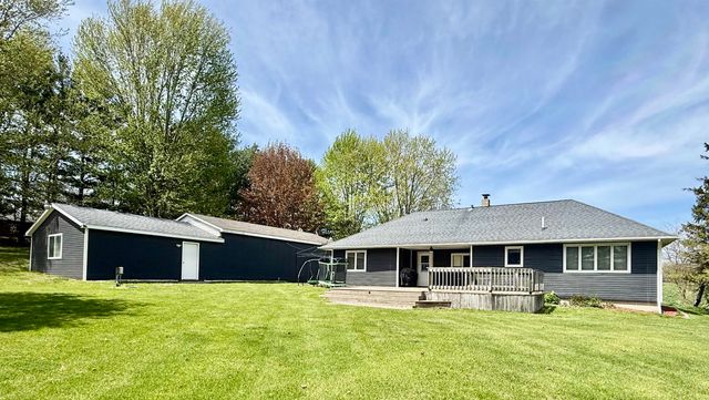 742 E Van Buren Road, Alma, MI 48801