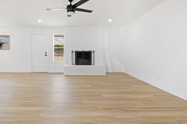 3620 Wayland Drive, Fort Worth, TX 76133