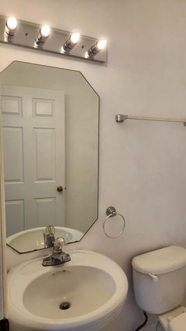 271 Live Oak Lane, Jupiter, FL 33458