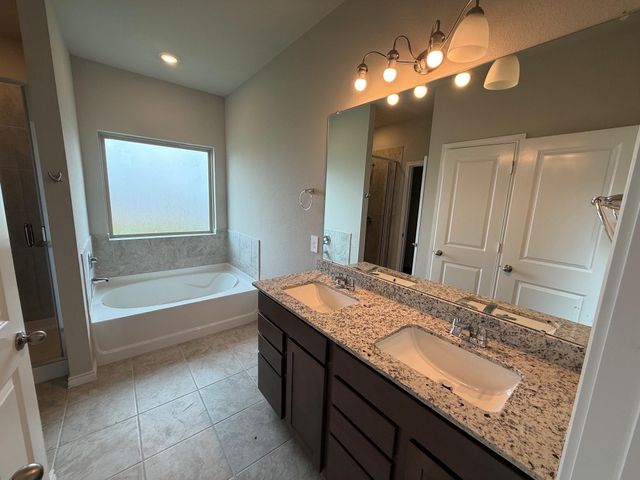 1221 Watkins Way, College Station, TX 77845