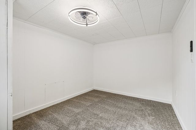 14 Ruthven St, Quincy, MA 02171