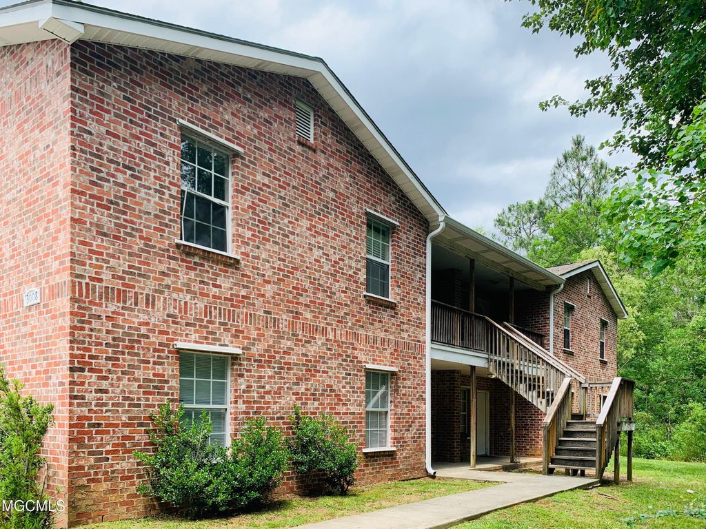 3008 50th Avenue, D, Gulfport, MS 39501