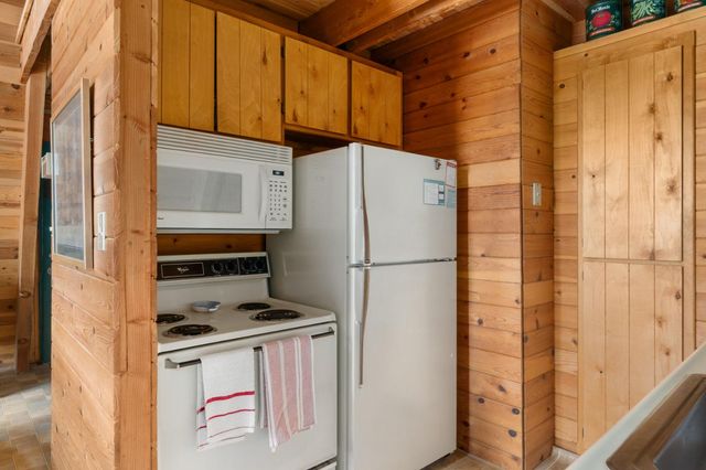 1379 Alpine Vis, Arnold, CA 95223