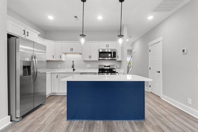 504 Jonathan Wade Circle, Clarksville, TN 37043