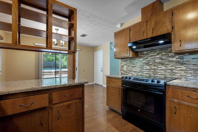 7921 S Briarcreek Road, Tallahassee, FL 32312