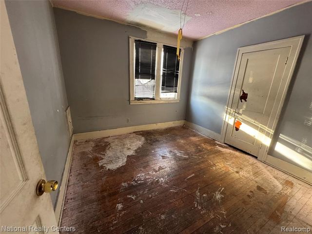 11881 Saint Patrick Street, Detroit, MI 48205