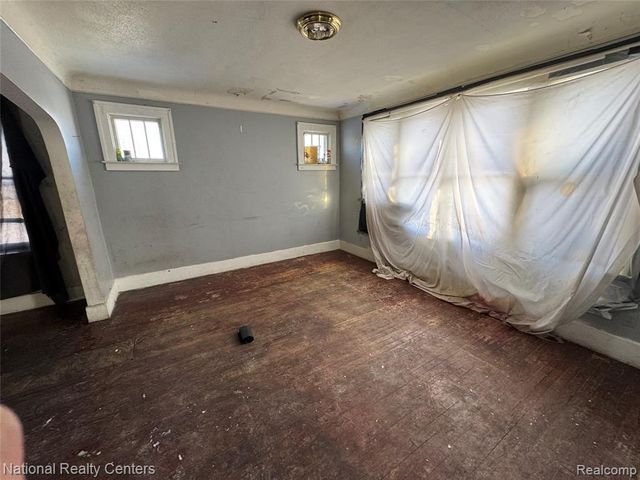 11881 Saint Patrick Street, Detroit, MI 48205