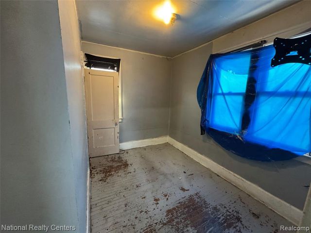 11881 Saint Patrick Street, Detroit, MI 48205