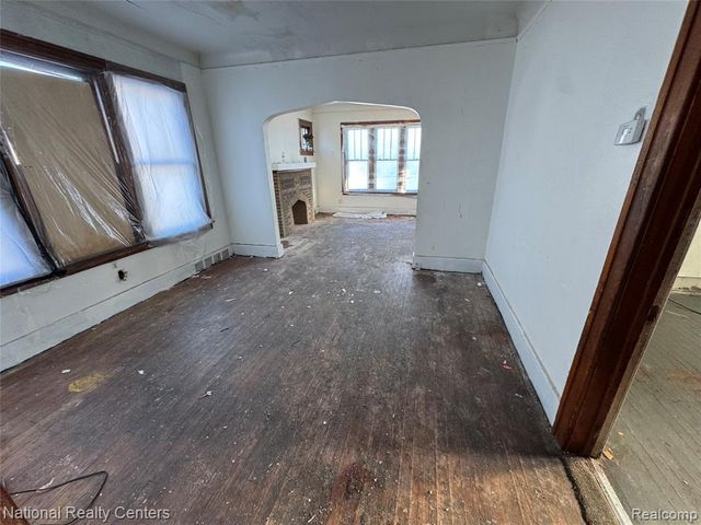 11881 Saint Patrick Street, Detroit, MI 48205