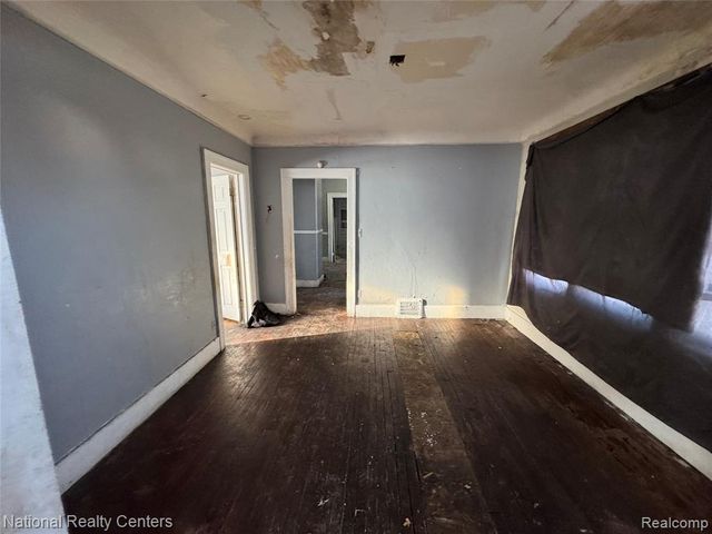 11881 Saint Patrick Street, Detroit, MI 48205