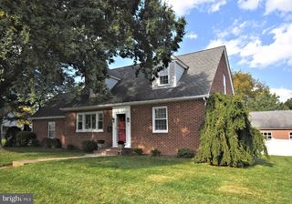 715 DELAWARE AVE, Lansdale, PA 19446