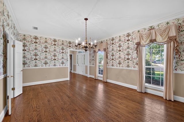 516 Northampton Drive, Shreveport, LA 71106