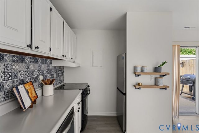 10090 Purcell Rd, Henrico, VA 23228