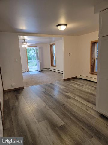 128 W MAIN ST, New Bloomfield, PA 17068