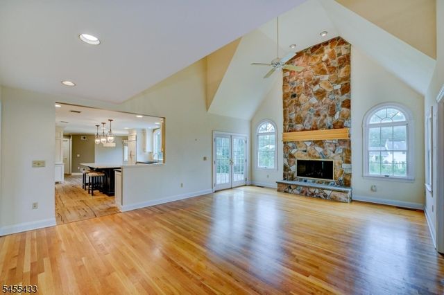 416 Hidden Valley Ct, Wyckoff Twp., NJ 07481