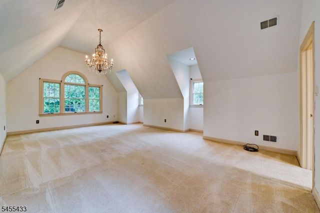 416 Hidden Valley Ct, Wyckoff Twp., NJ 07481