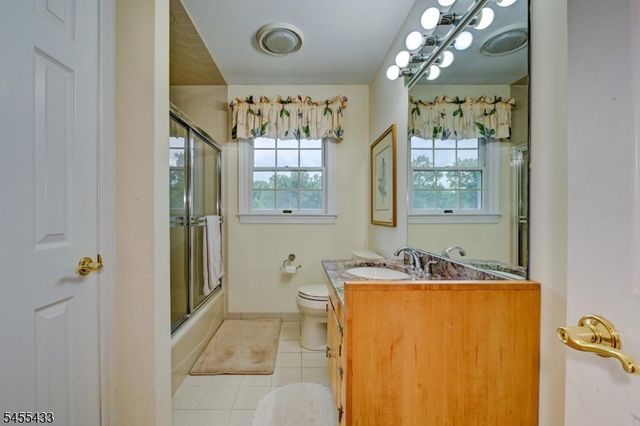 416 Hidden Valley Ct, Wyckoff Twp., NJ 07481