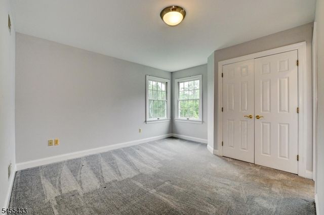 416 Hidden Valley Ct, Wyckoff Twp., NJ 07481