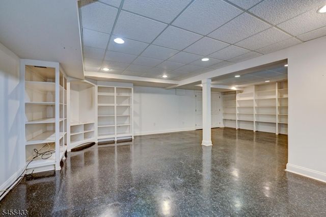416 Hidden Valley Ct, Wyckoff Twp., NJ 07481