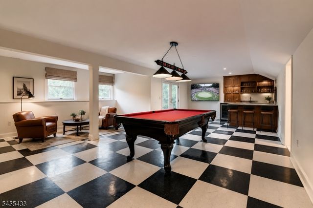 416 Hidden Valley Ct, Wyckoff Twp., NJ 07481