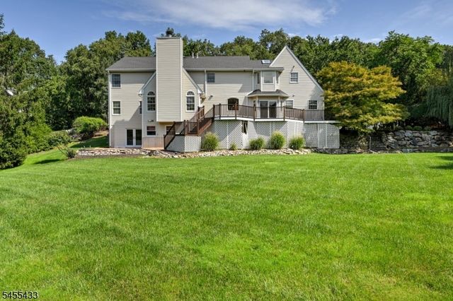 416 Hidden Valley Ct, Wyckoff Twp., NJ 07481