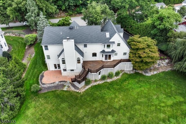 416 Hidden Valley Ct, Wyckoff Twp., NJ 07481