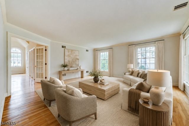 416 Hidden Valley Ct, Wyckoff Twp., NJ 07481