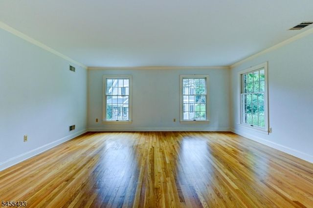 416 Hidden Valley Ct, Wyckoff Twp., NJ 07481