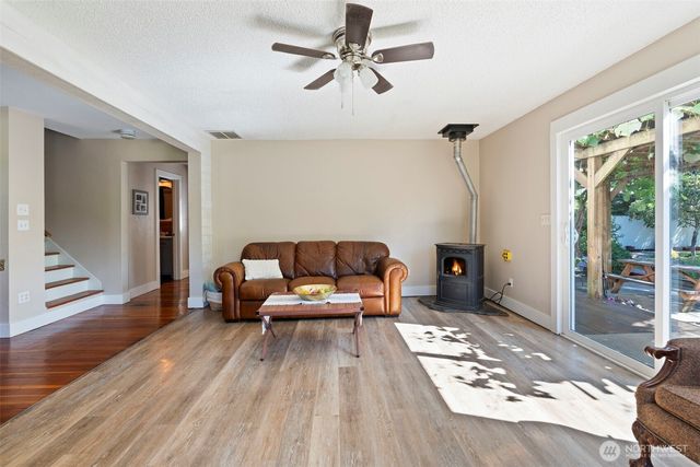 2118 Gallagher Road, Centralia, WA 98531