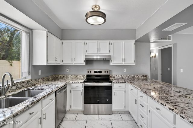 1725 N DATE -- 56, Mesa, AZ 85201