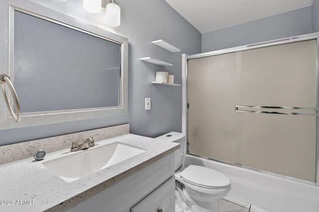 1725 N DATE -- 56, Mesa, AZ 85201