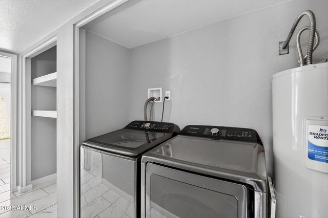 1725 N DATE -- 56, Mesa, AZ 85201