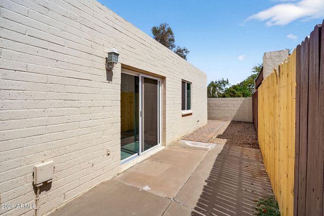 1725 N DATE -- 56, Mesa, AZ 85201