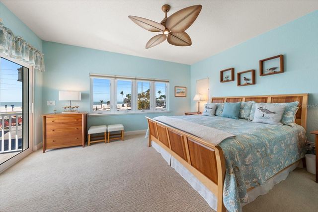 30 79TH AVENUE, Treasure Island, FL 33706