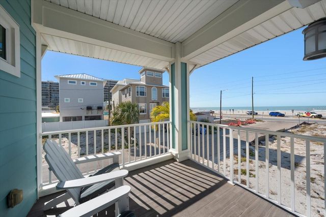 30 79TH AVENUE, Treasure Island, FL 33706