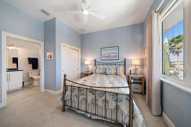 30 79TH AVENUE, Treasure Island, FL 33706