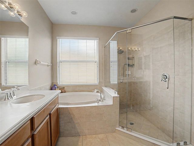 11005 ROCKLEDGE VIEW DRIVE, Riverview, FL 33578