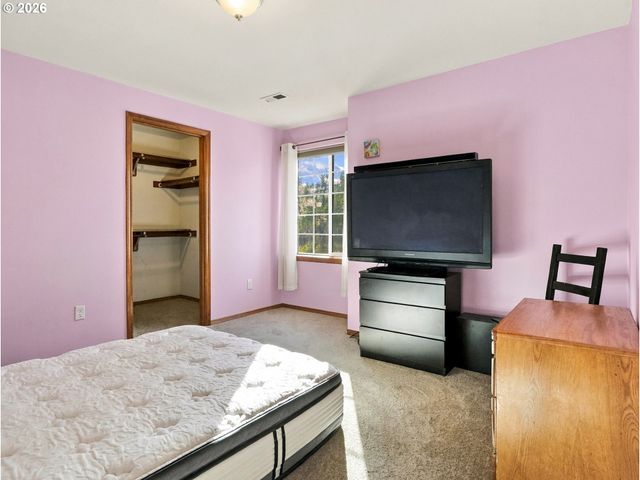 3608 N IVY Dr, Newberg, OR 97132
