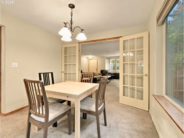 3608 N IVY Dr, Newberg, OR 97132