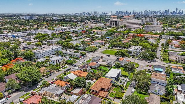 4251 SW 11th St, Miami, FL 33134