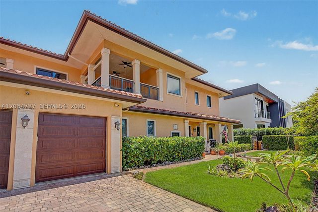4251 SW 11th St, Miami, FL 33134