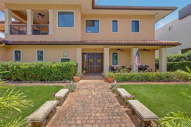 4251 SW 11th St, Miami, FL 33134