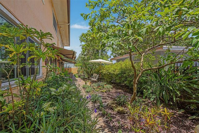 4251 SW 11th St, Miami, FL 33134